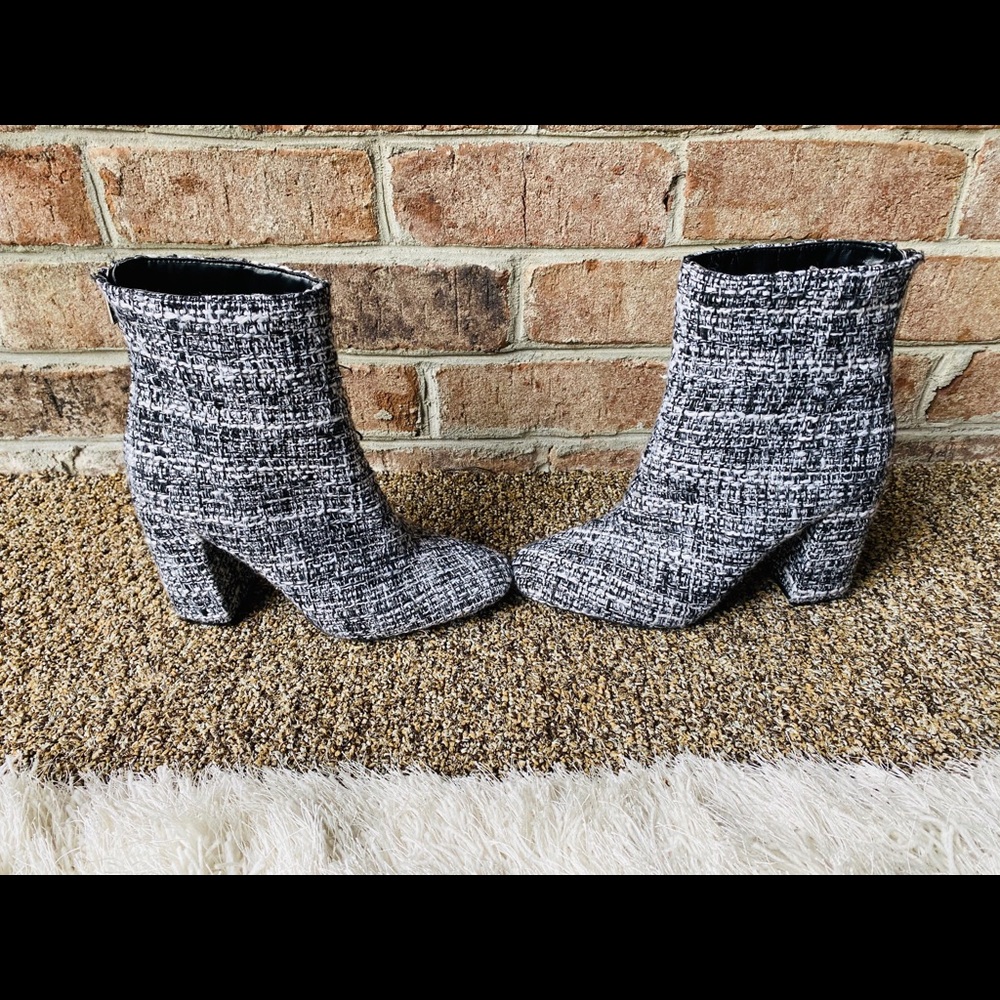 Jessica Simpson booties